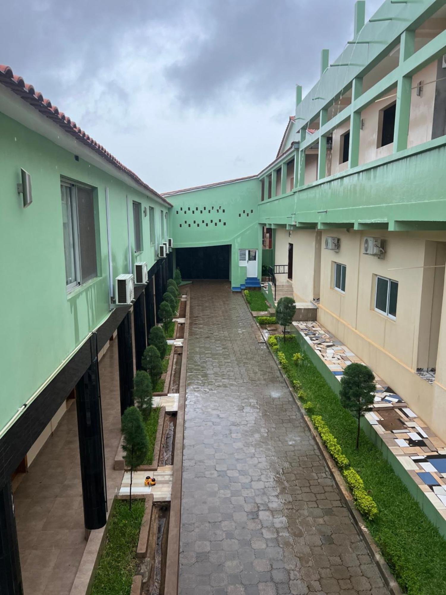 Mag Palace Hotel Bissau Buitenkant foto